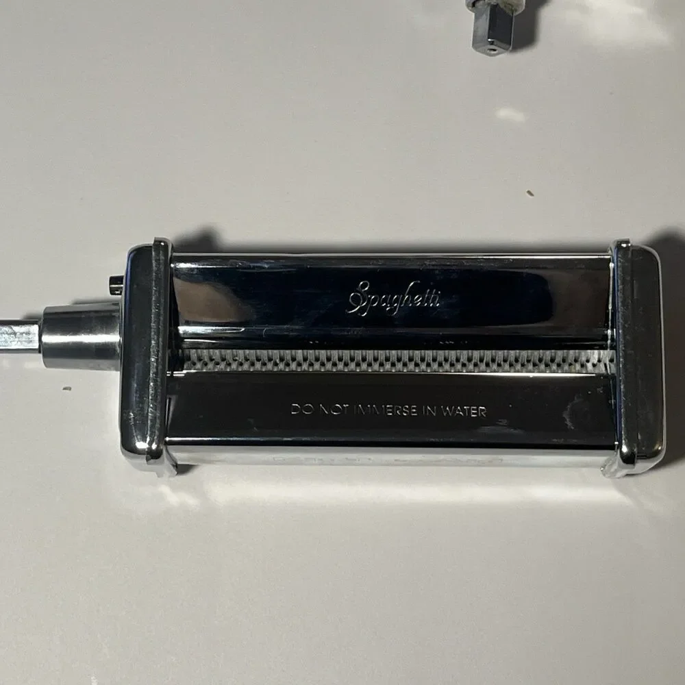 Genuine KitchenAid Spaghetti Pasta Cutter ATTACHMENT ONLY for Stand Mixer